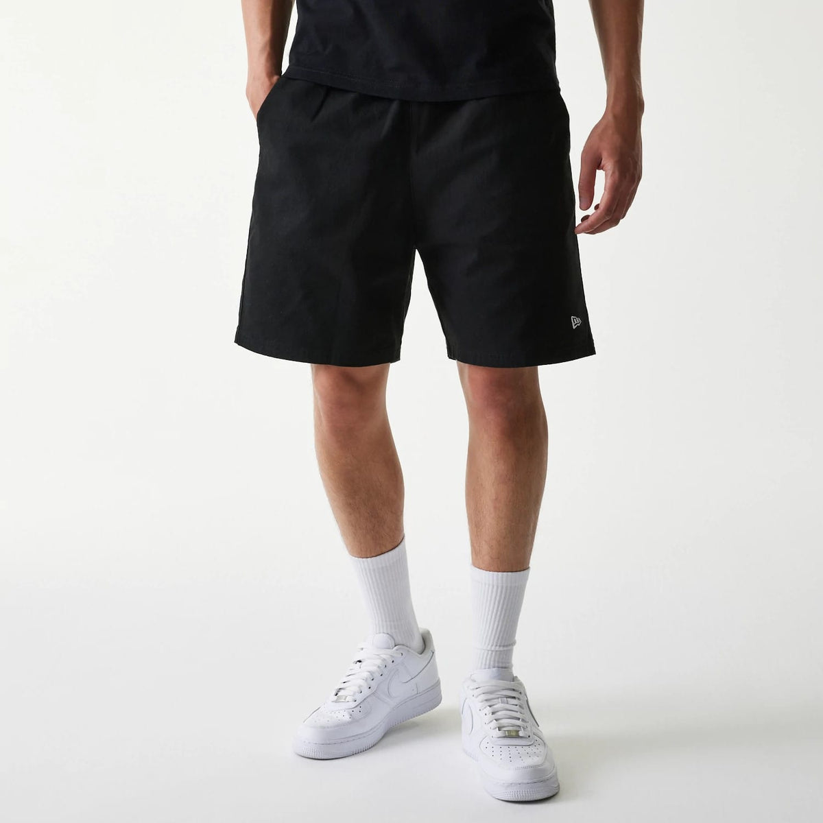 New Era Japan Woven Black Shorts-zelvios
