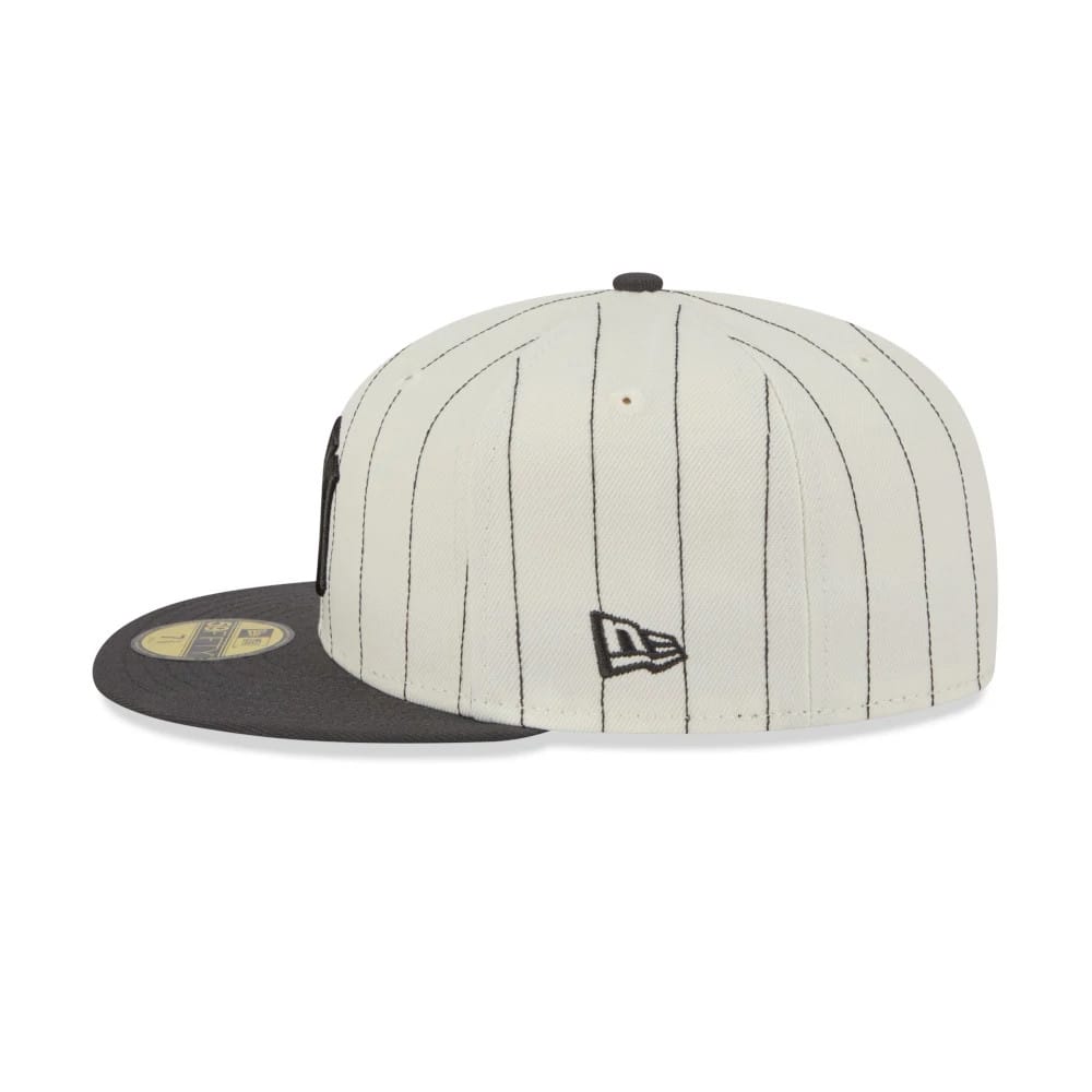 New York Yankees MLB Stripes Cream & Black 59FIFTY Fitted Cap-zelvios