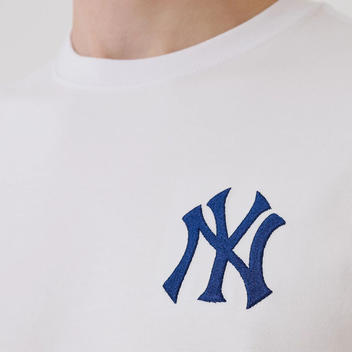 New York Yankees MLB Sakura White T-Shirt-zelvios
