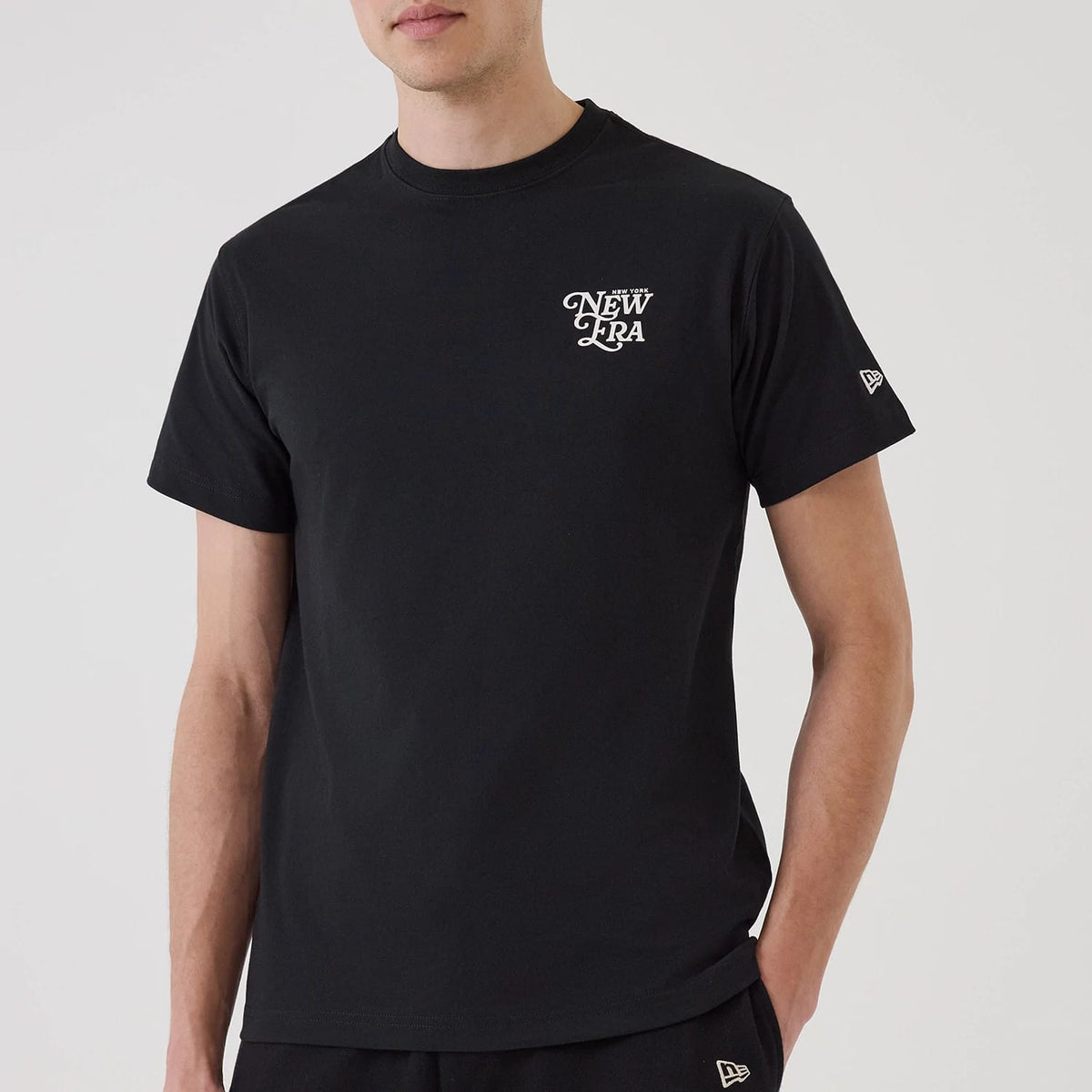 New Era Script Graphic Black T-Shirt-zelvios