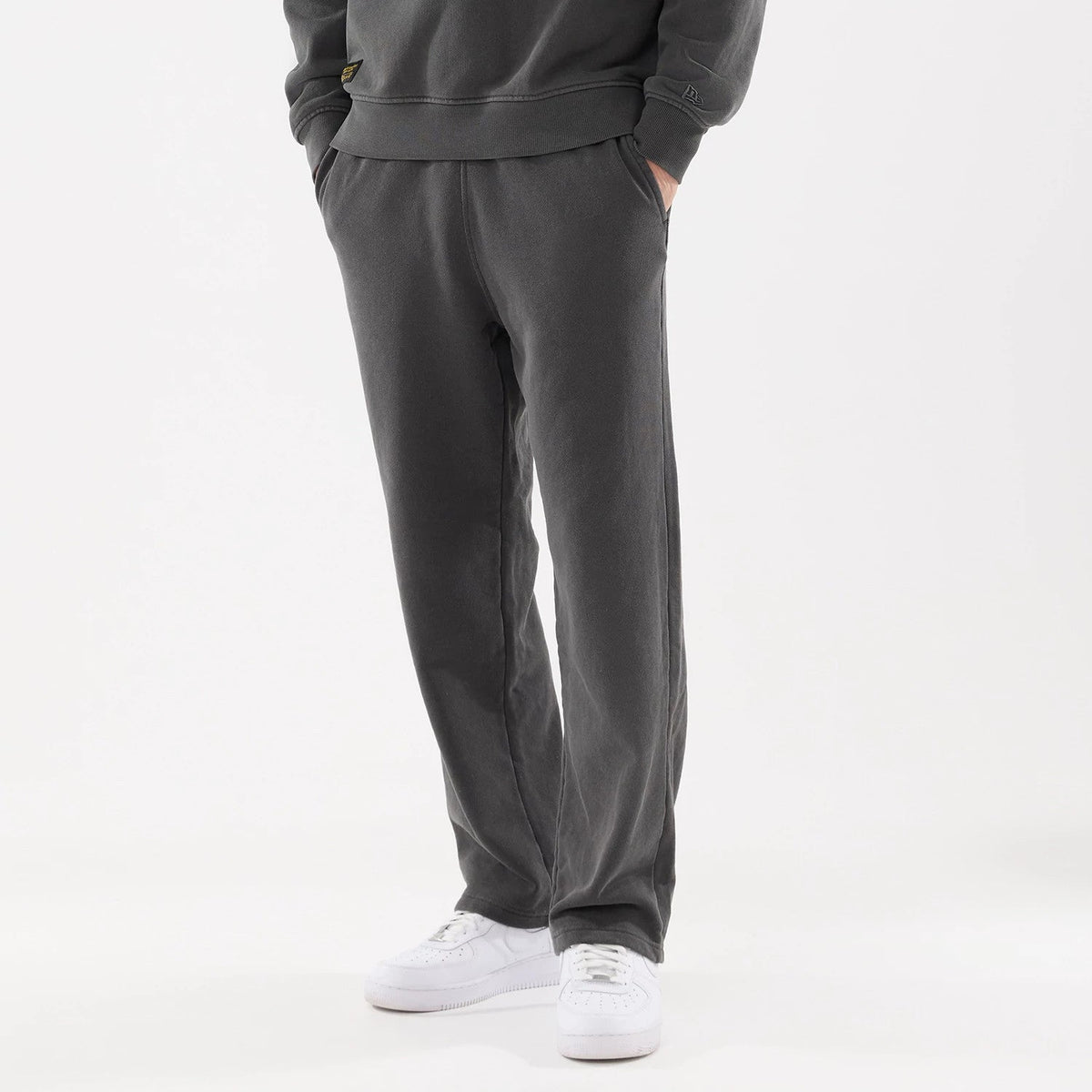 New Era Originators Black Straight Leg Joggers-zelvios