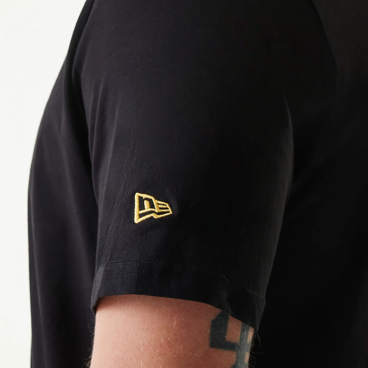 Pittsburgh Pirates MLB Regular Black T-Shirt-zelvios