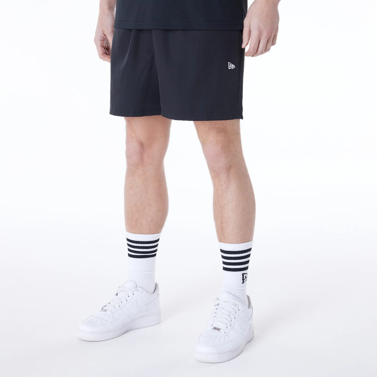 New Era Essential Black Shorts-zelvios