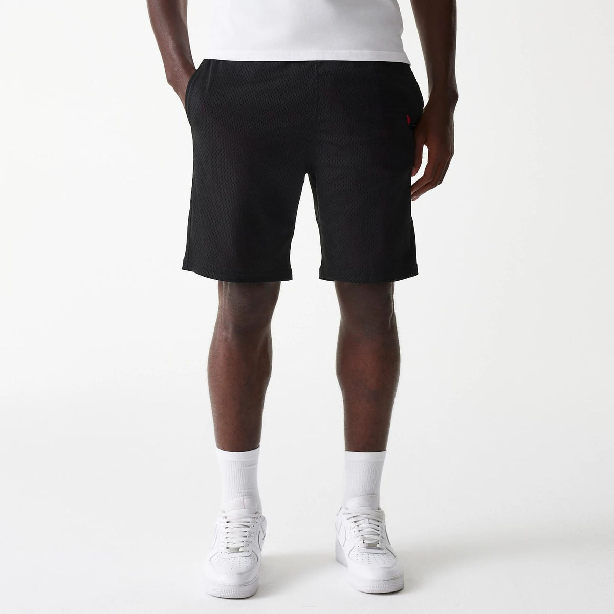 New Era Black Mesh Shorts-zelvios