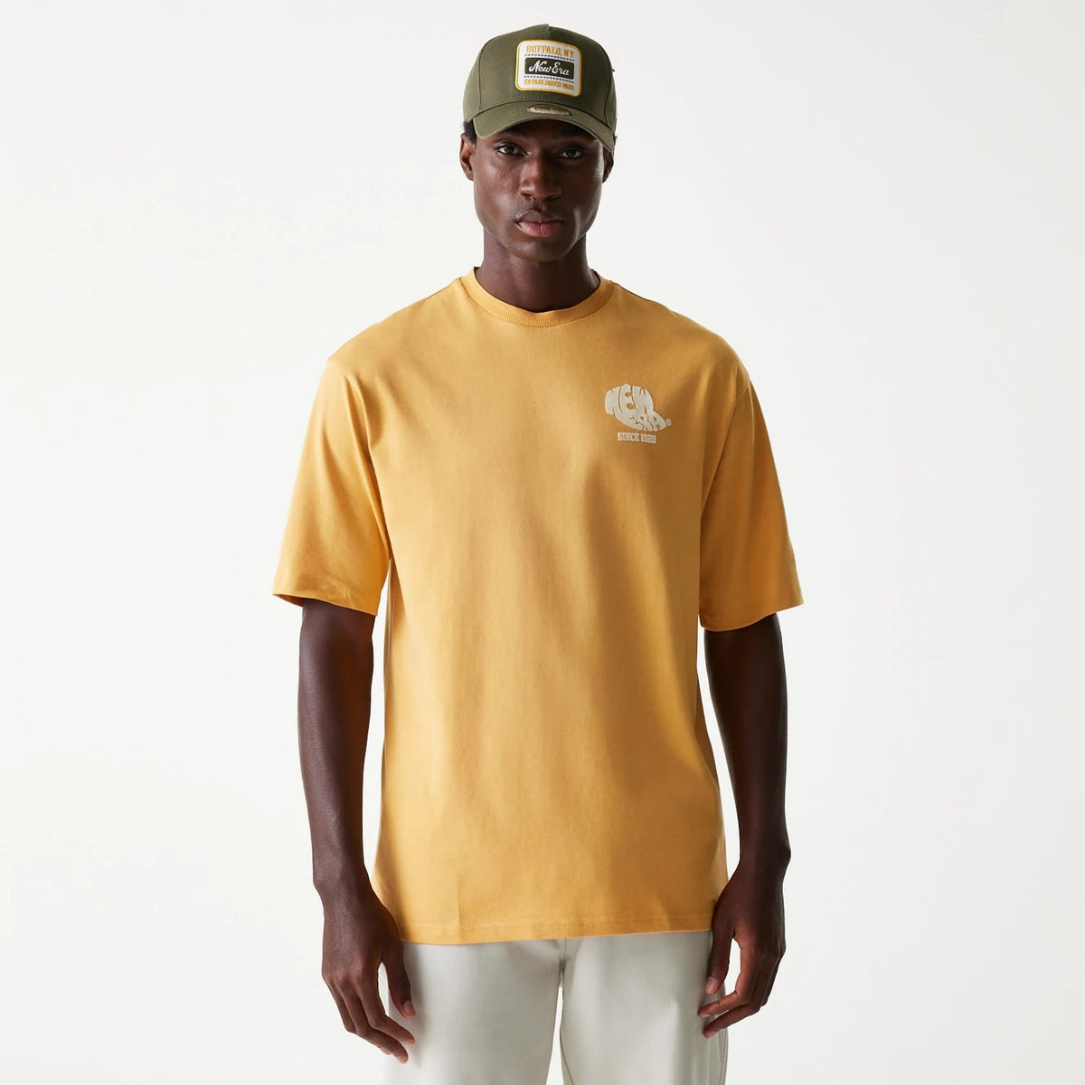 New Era Graphic Beige Oversized T-Shirt-zelvios