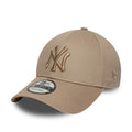 New York Yankees MLB League Essential Pastel Brown 9FORTY Adjustable Cap-zelvios