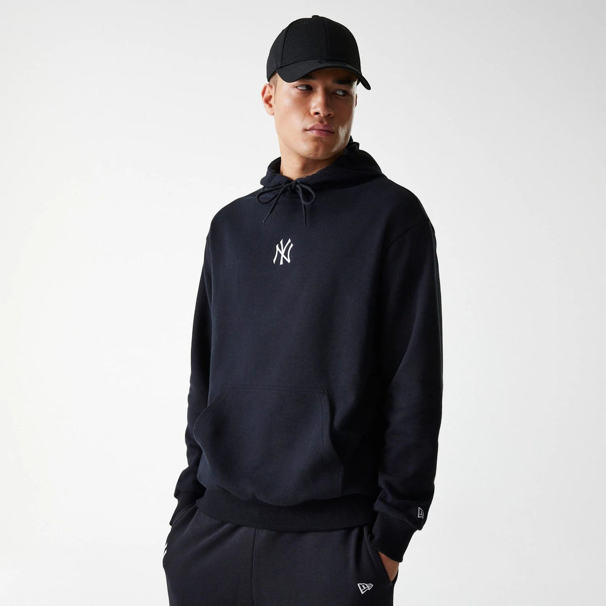 New York Yankees MLB League Essential Midi French Terry Black Oversized Pullover Hoodie-zelvios