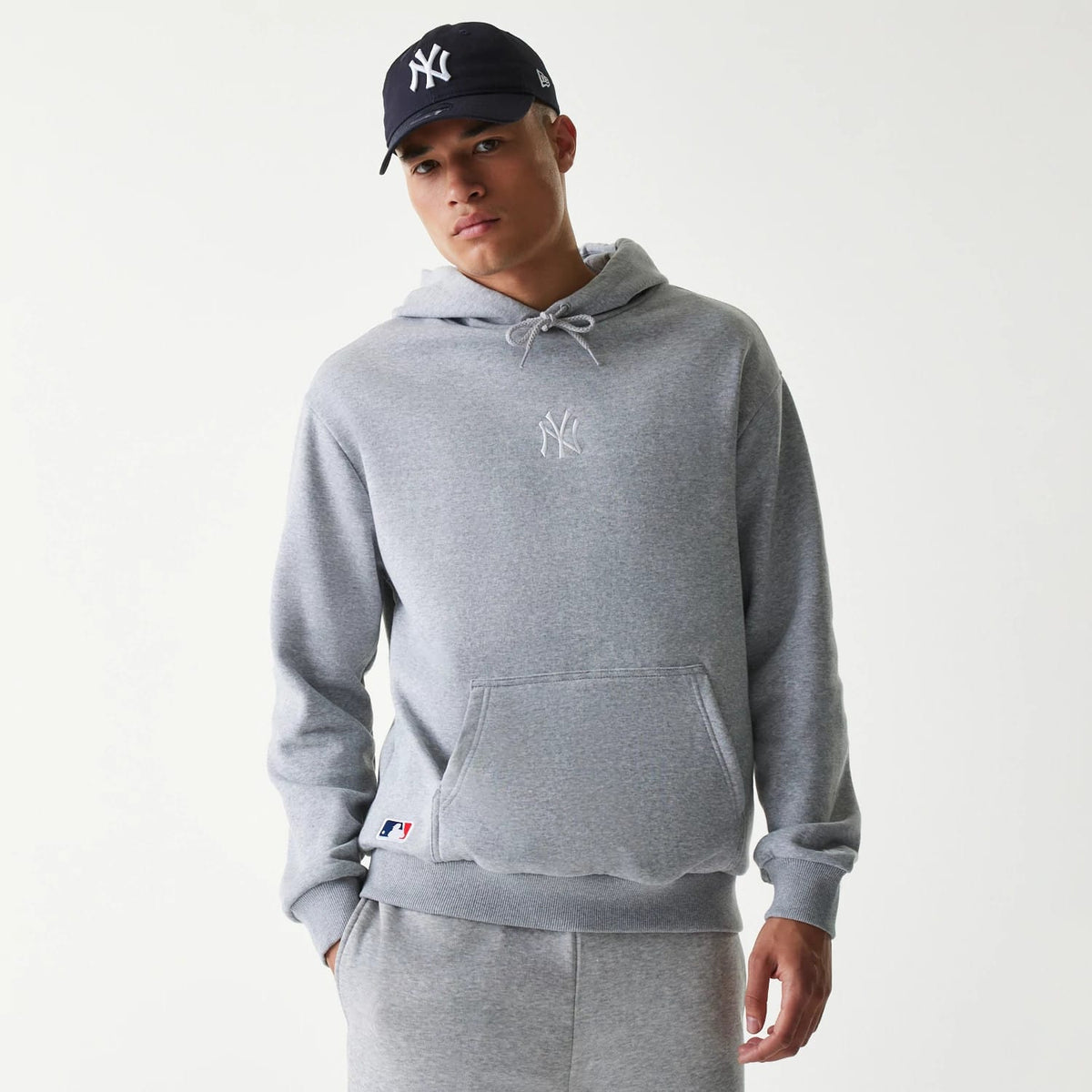 New York Yankees MLB League Essential Grey Oversized Pullover Hoodie-zelvios