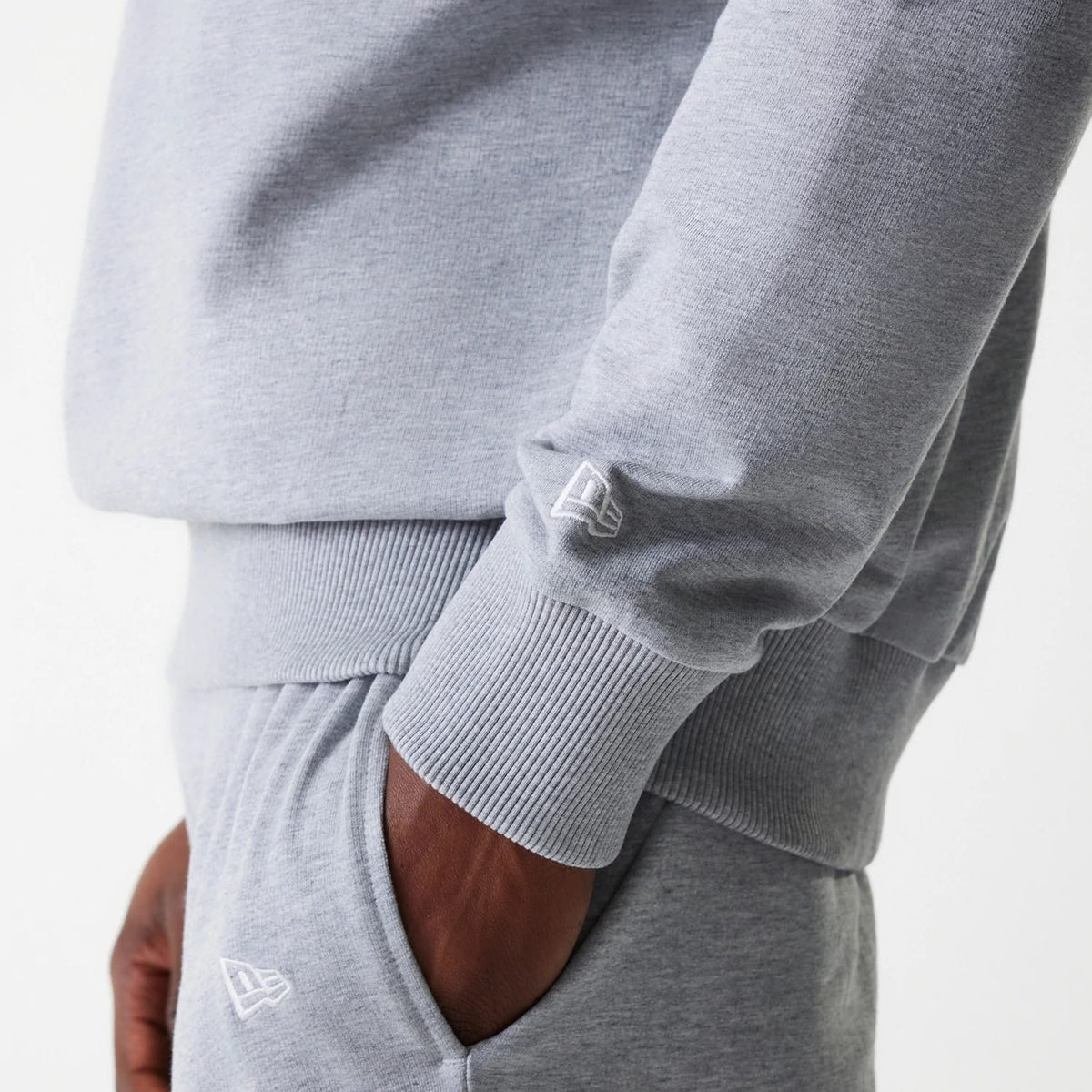 New York Yankees MLB League Essential Midi Grey Oversized Crew Neck Sweater-zelvios