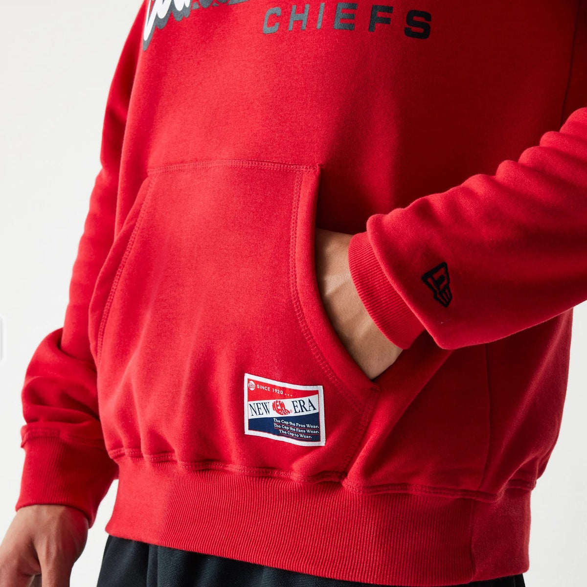 Kansas City Chiefs NFL Throwback Red Pullover Hoodie-zelvios