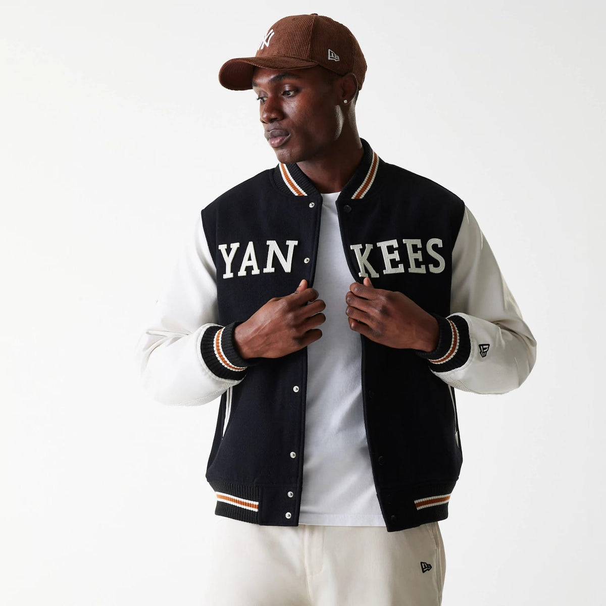 New York Yankees MLB Wordmark Black Varsity Jacket-zelvios