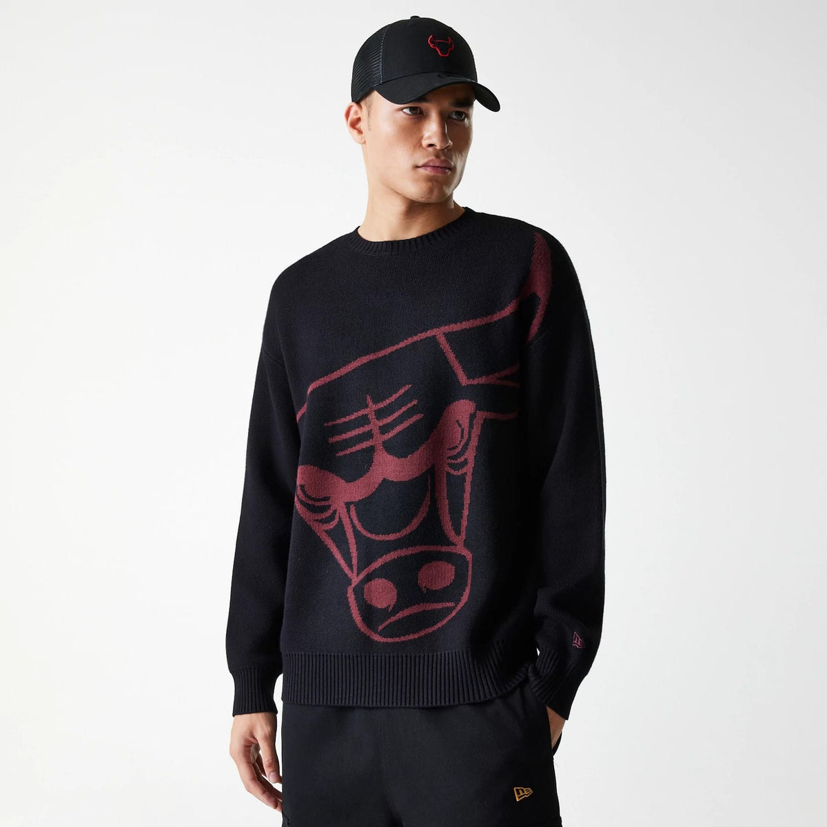 Chicago Bulls NBA Knit Black Oversized Knit Sweater-zelvios
