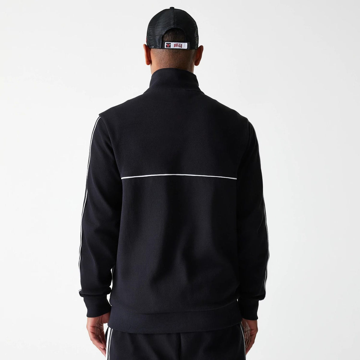 Chicago Bulls NBA Outline Black Track Jacket-zelvios