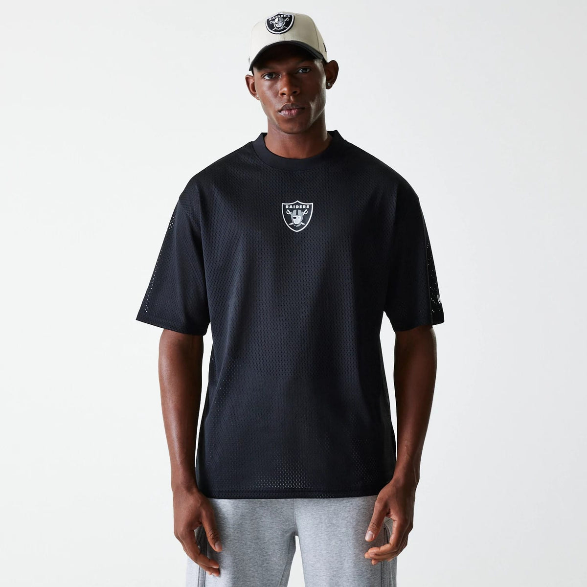 Las Vegas Raiders NFL Essentials Black Oversized Mesh T-Shirt-zelvios