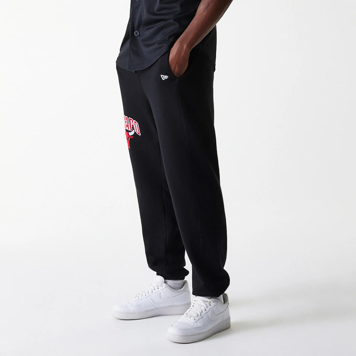 Chicago Bulls NBA Arch Graphic Black Joggers-zelvios