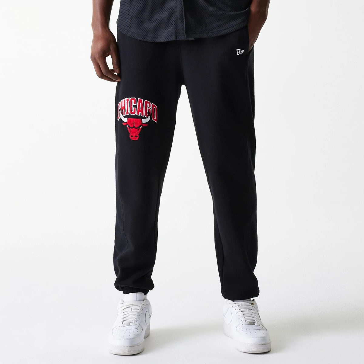 Chicago Bulls NBA Arch Graphic Black Joggers-zelvios