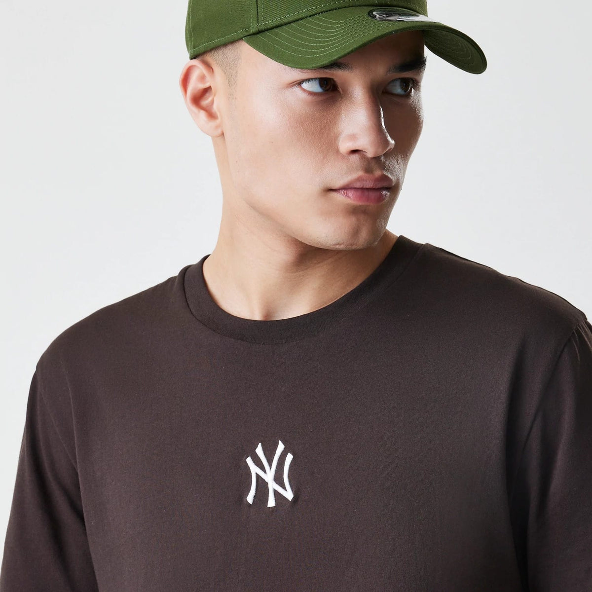 New York Yankees MLB Midi League Essential Dark Brown Oversized T-Shirt-zelvios