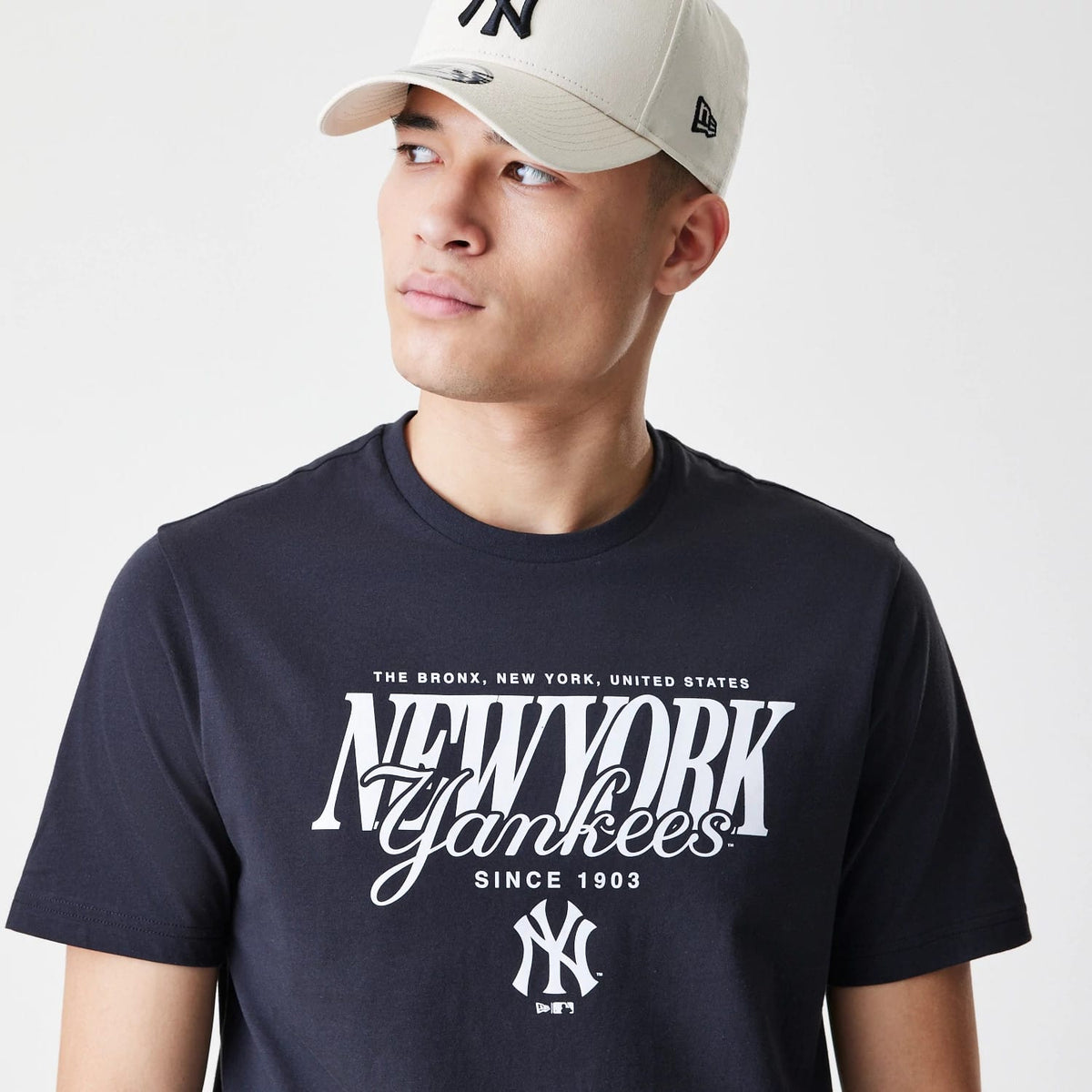 New York Yankees MLB Script Graphic Navy T-Shirt-zelvios