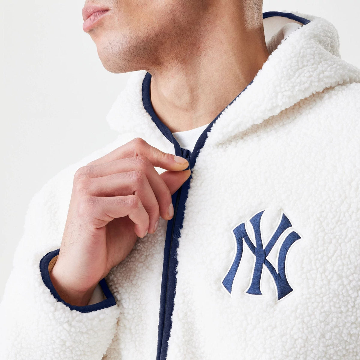 New York Yankees MLB Open White Hooded Sherpa Jacket-zelvios