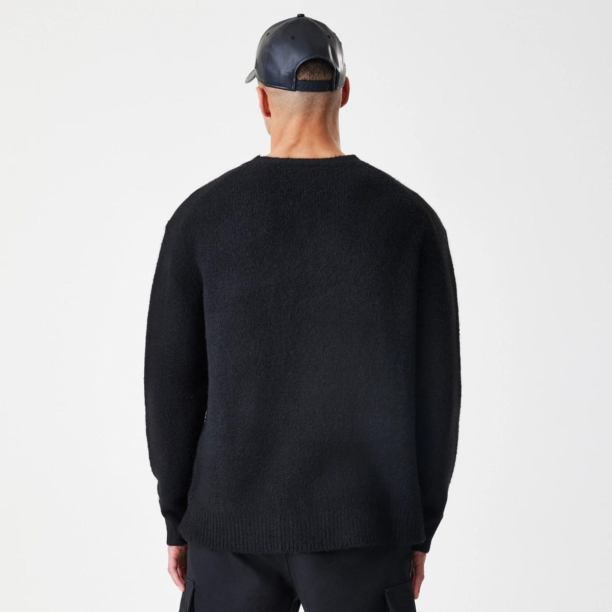 New Era Knit Black Knitted Sweater-zelvios