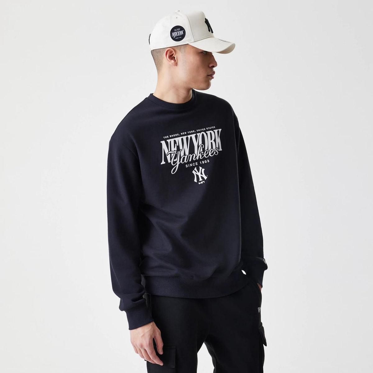 New York Yankees MLB Script Black Crew Neck Sweater-zelvios