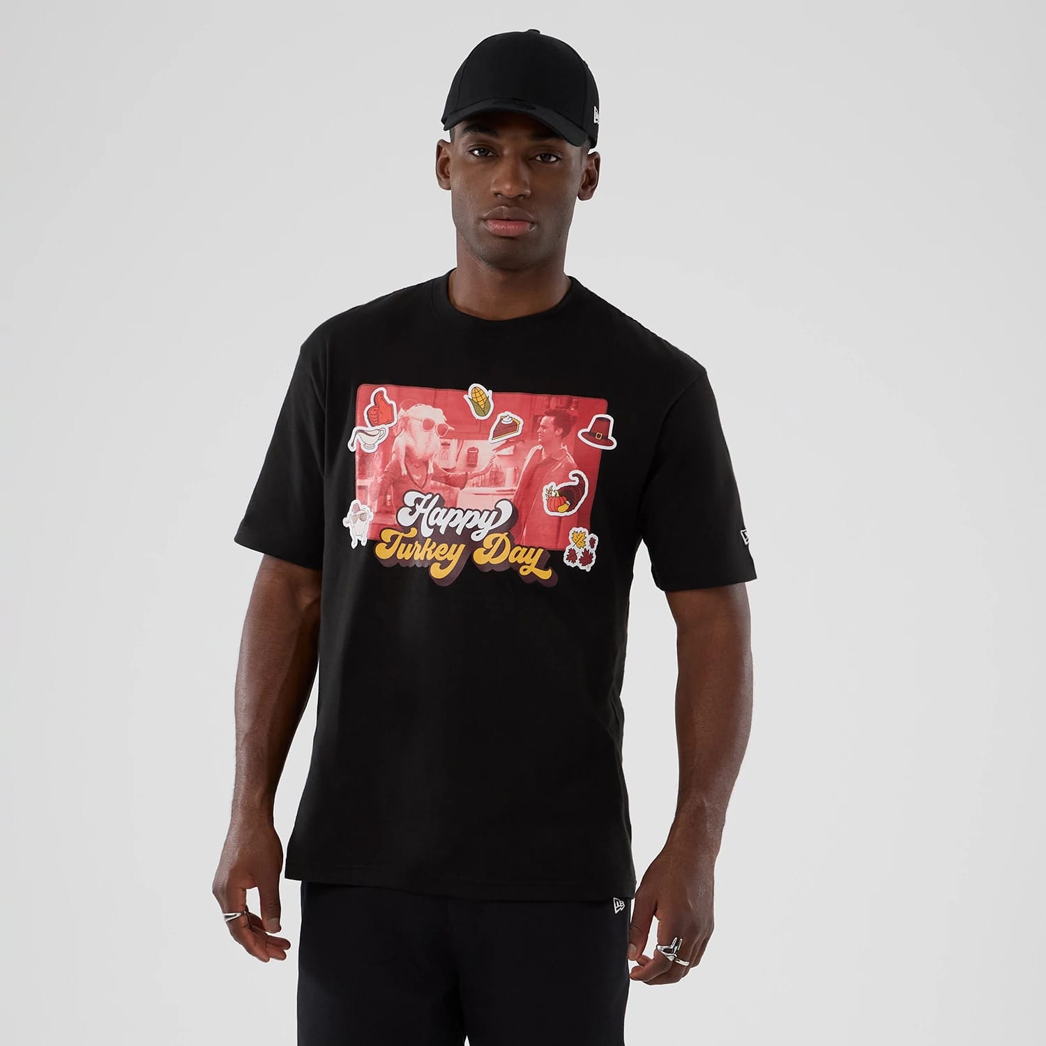 Friends Turkey Head Lifestyle Graphic Black T-Shirt-kentox