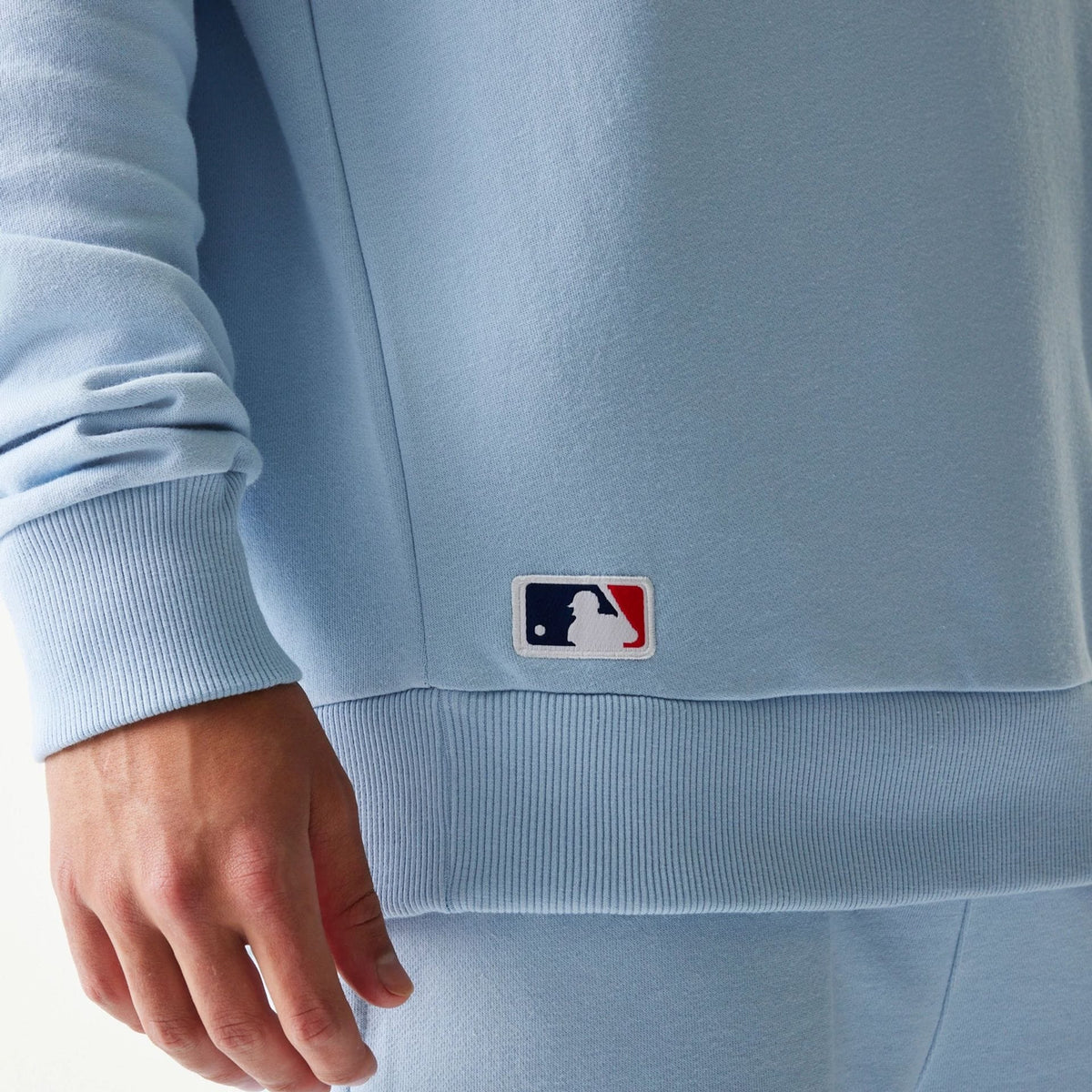 New York Yankees MLB Midi Pastel Blue Oversized Crew Neck Sweater-zelvios