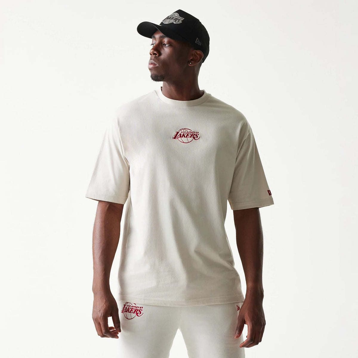 LA Lakers NBA League Essential Cream Oversized T-Shirt-zelvios