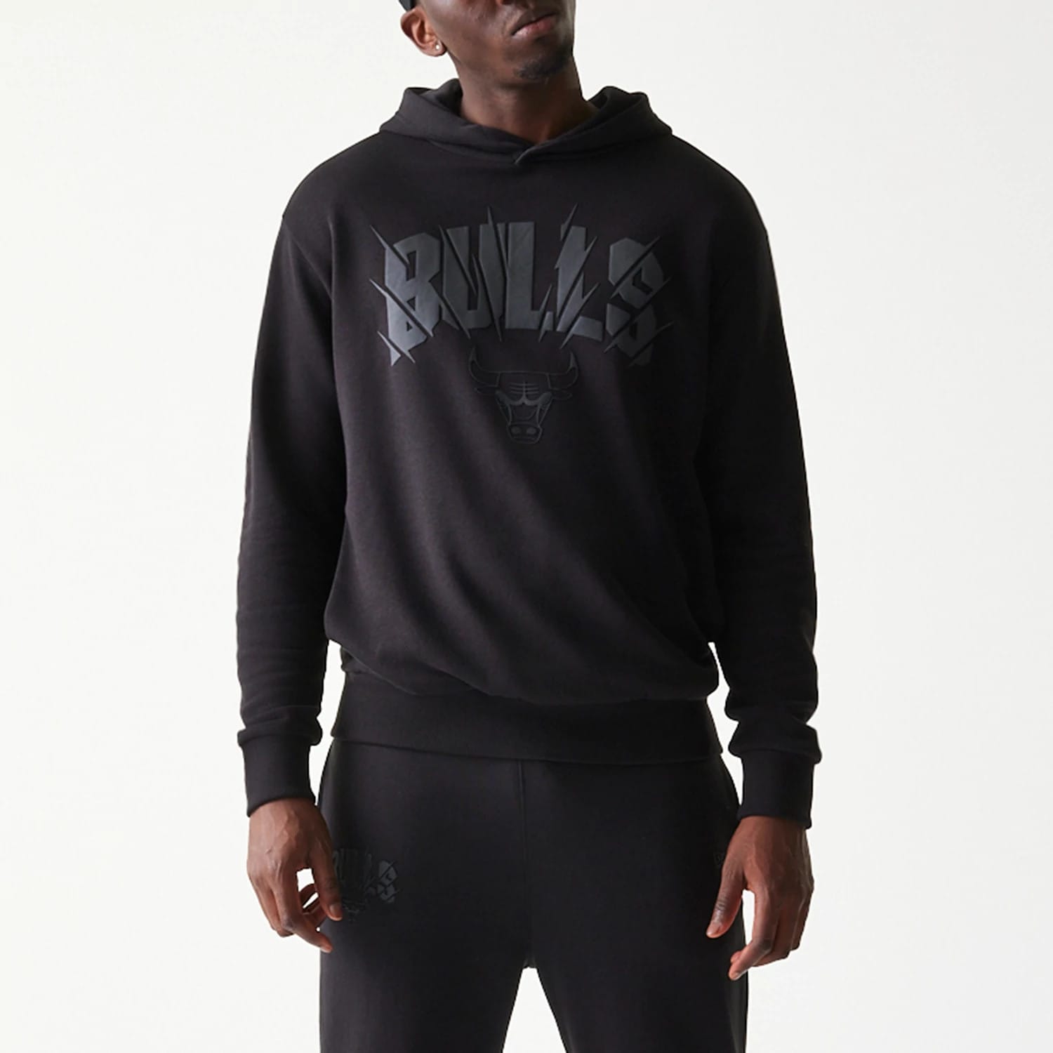 Chicago Bulls NBA Black Oversized Pullover Hoodie-kentox