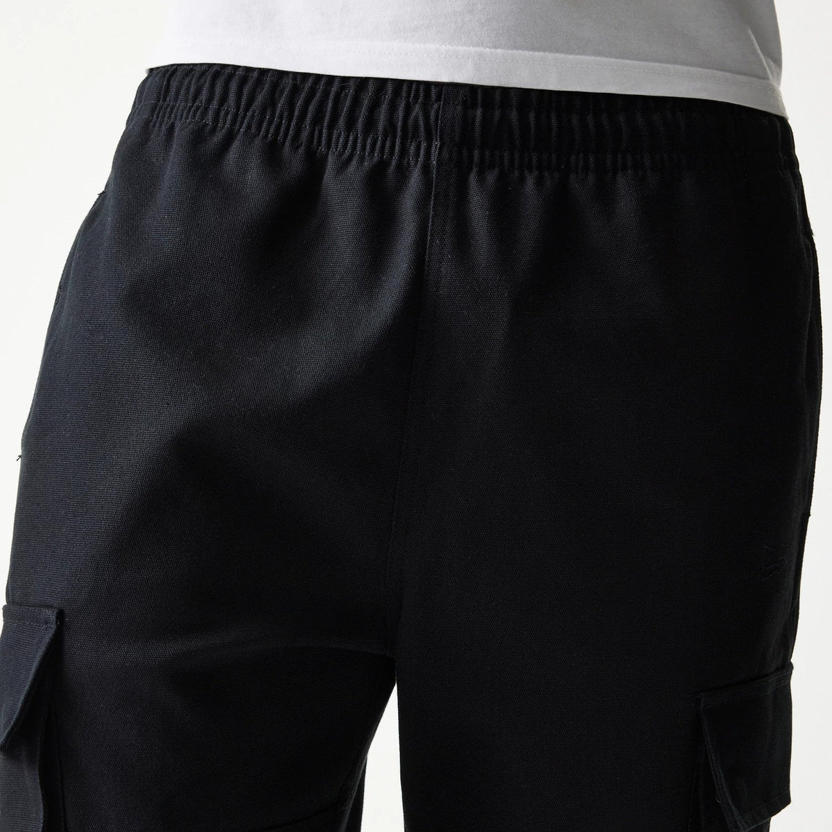 New Era Black Straight Leg Cargo Joggers-zelvios