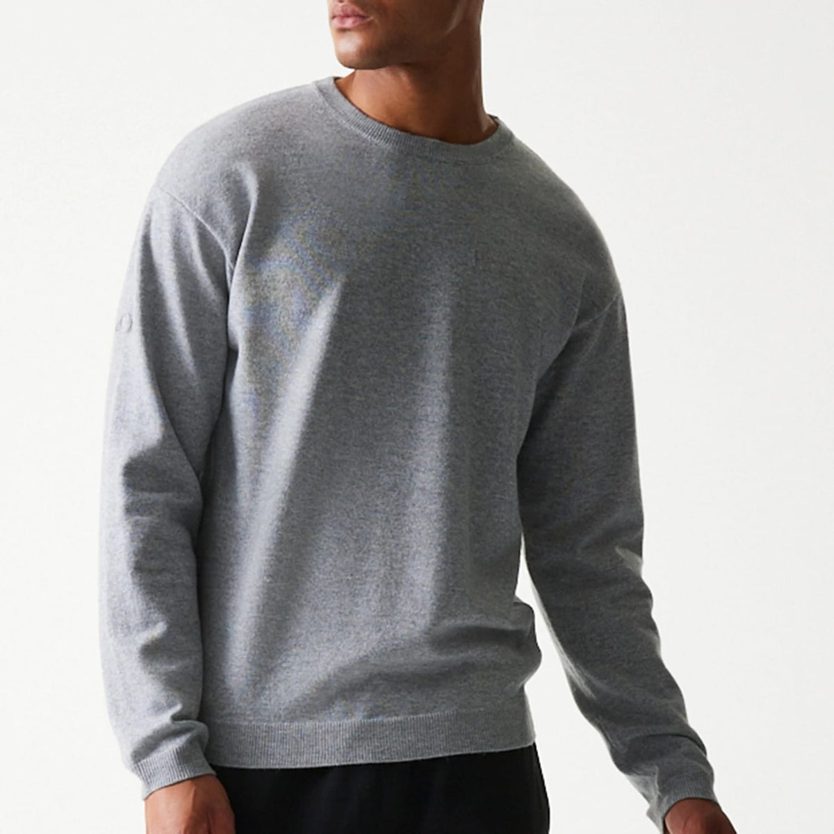 New Era Essential Flag Grey Knitted Sweater-zelvios