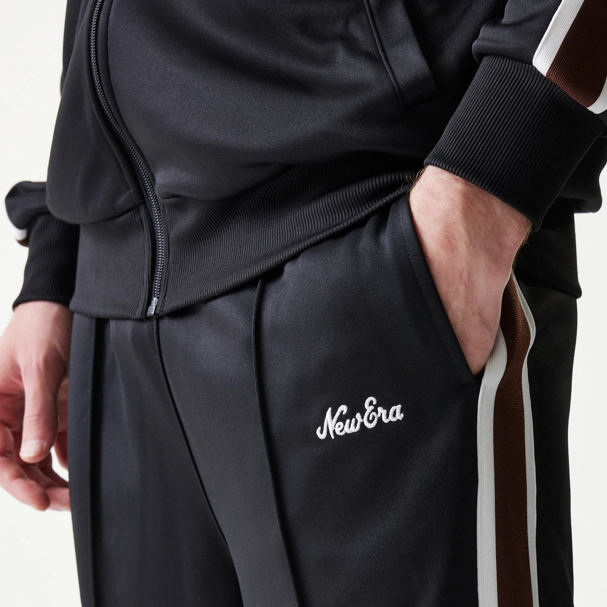New Era Script Black Straight Leg Joggers-zelvios