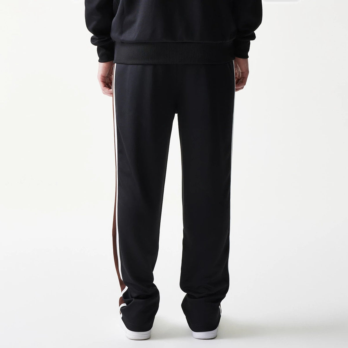 New Era Script Black Straight Leg Joggers-zelvios