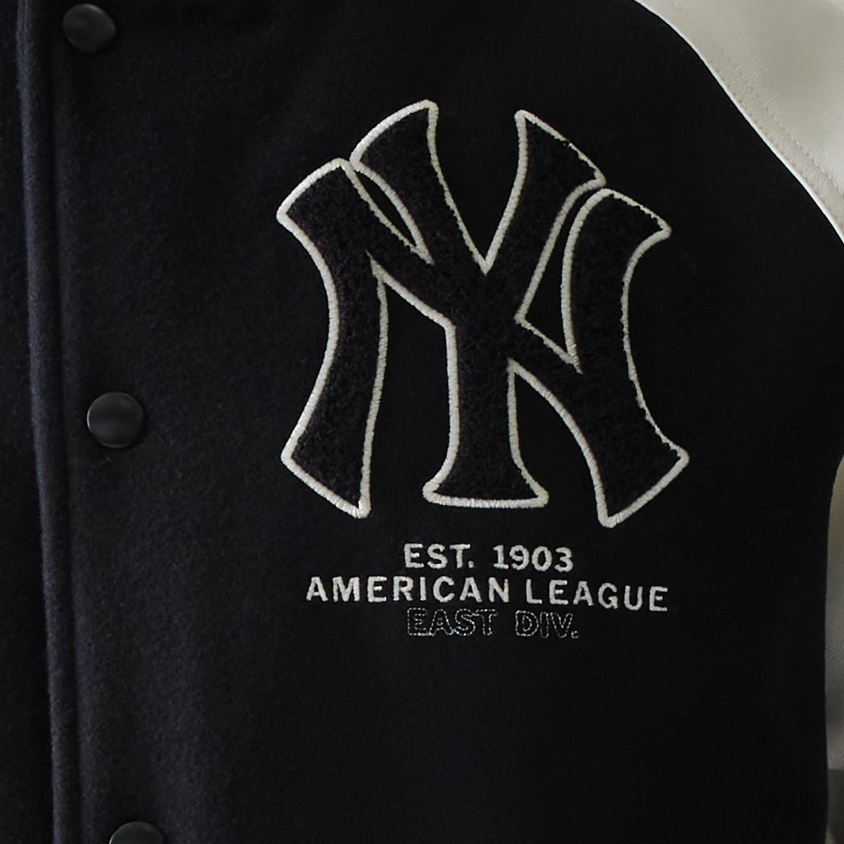 New York Yankees MLB Black Varsity Jacket-zelvios
