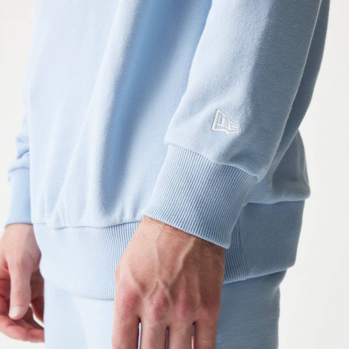 New York Yankees MLB Midi Pastel Blue Oversized Crew Neck Sweater-zelvios