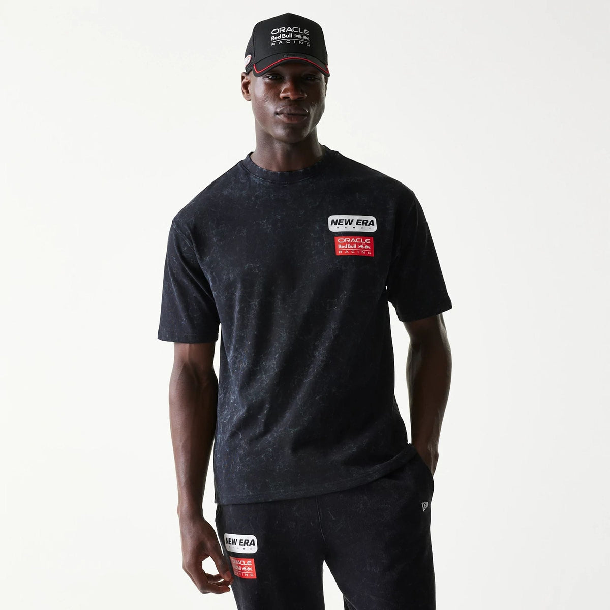 Red Bull Racing Linear Graphic Black Oversized T-Shirt-zelvios