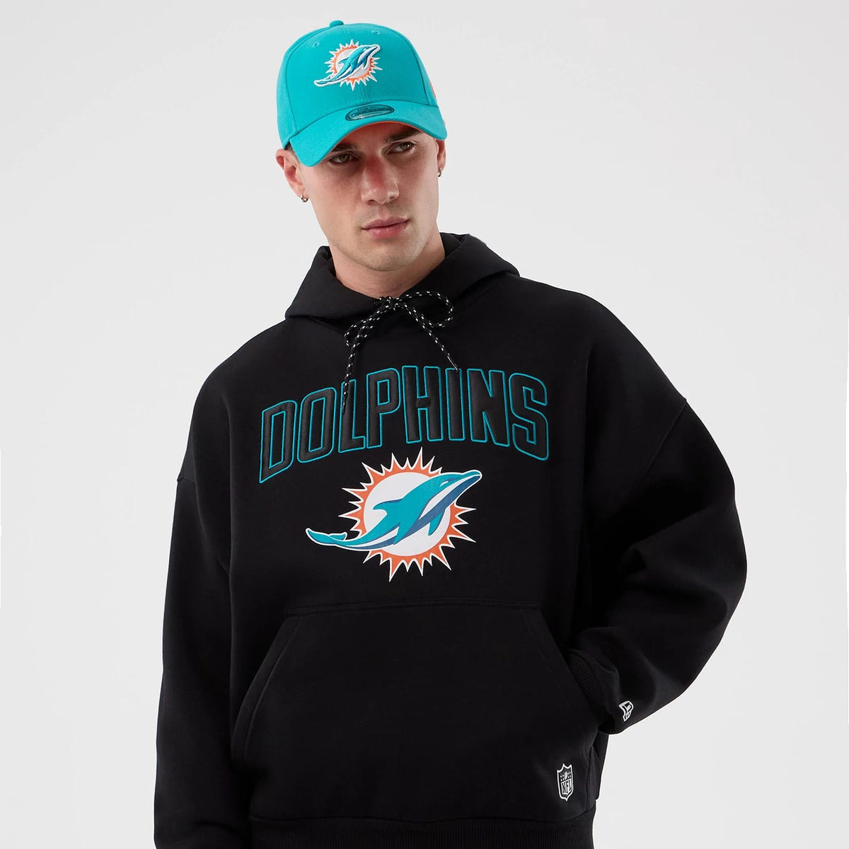 Miami Dolphins NFL International Series Games Black Pullover Hoodie-zelvios
