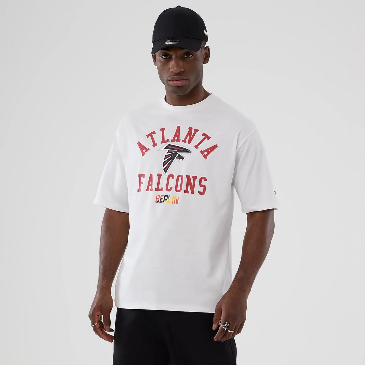 Atlanta Falcons NFL International Series Games 2025 White Oversized T-Shirt-zelvios