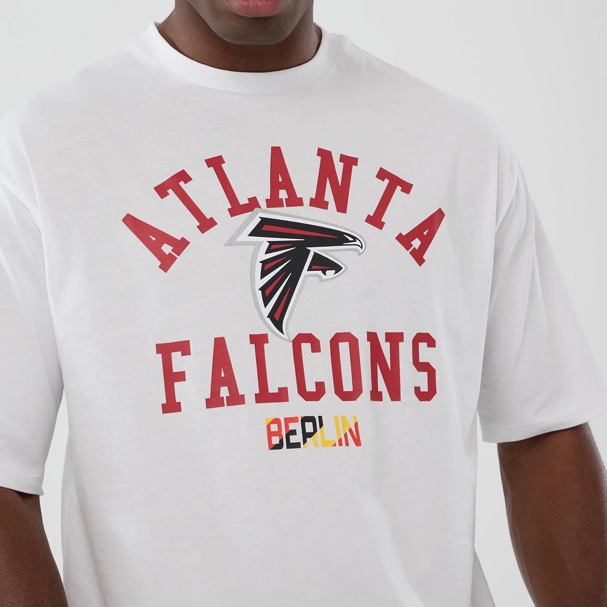 Atlanta Falcons NFL International Series Games 2025 White Oversized T-Shirt-zelvios