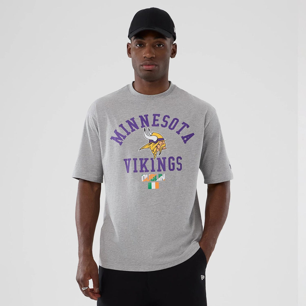 Minnesota Vikings NFL International Series Games 2025 Grey Oversized T-Shirt-zelvios