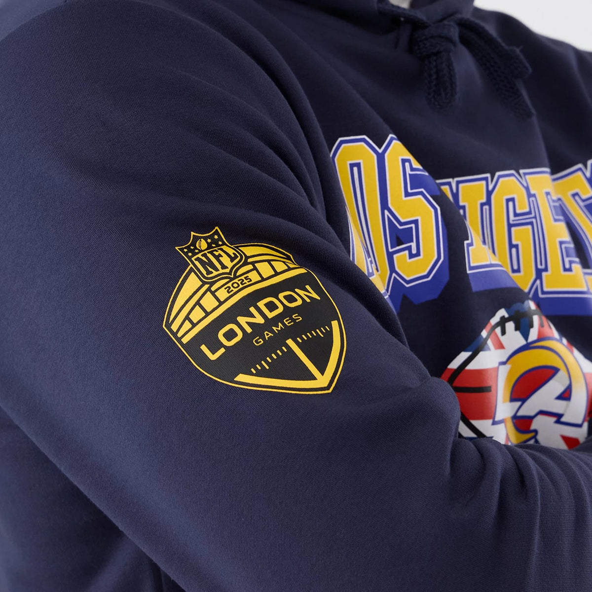 LA Rams NFL International Series Games 2025 Navy Pullover Hoodie-zelvios
