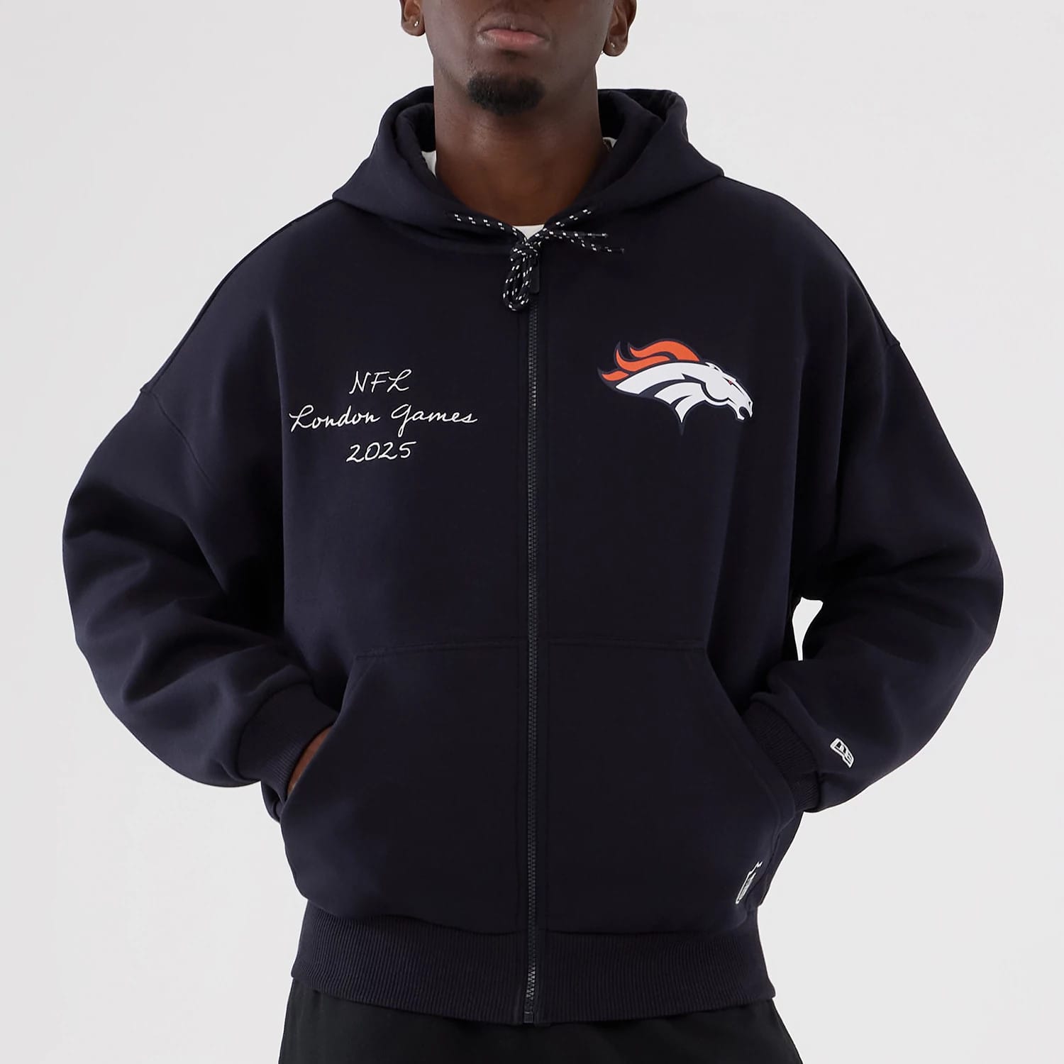 Denver Broncos NFL International Series Games 2025 Navy Premium Pullover Hoodie-kentox