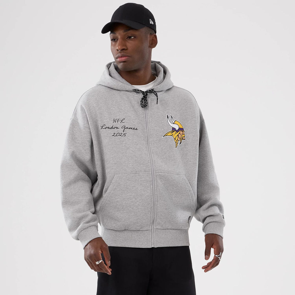 Minnesota Vikings NFL International Series Games 2025 Grey Premium Pullover Hoodie-zelvios