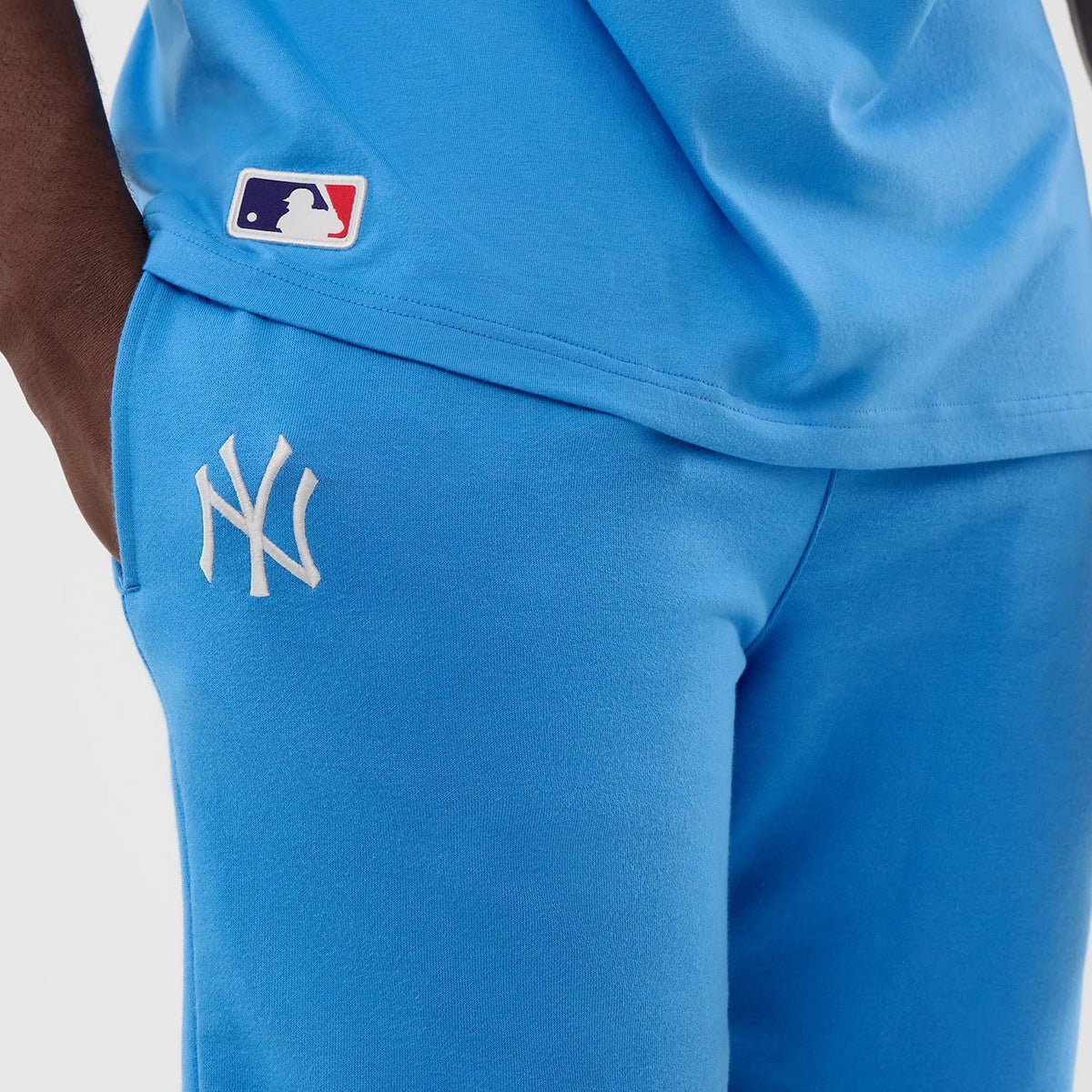 New York Yankees MLB League Essential Pastel Blue Shorts-zelvios