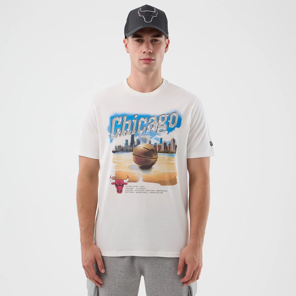 Chicago Bulls NBA Beach Graphic White T-Shirt-zelvios