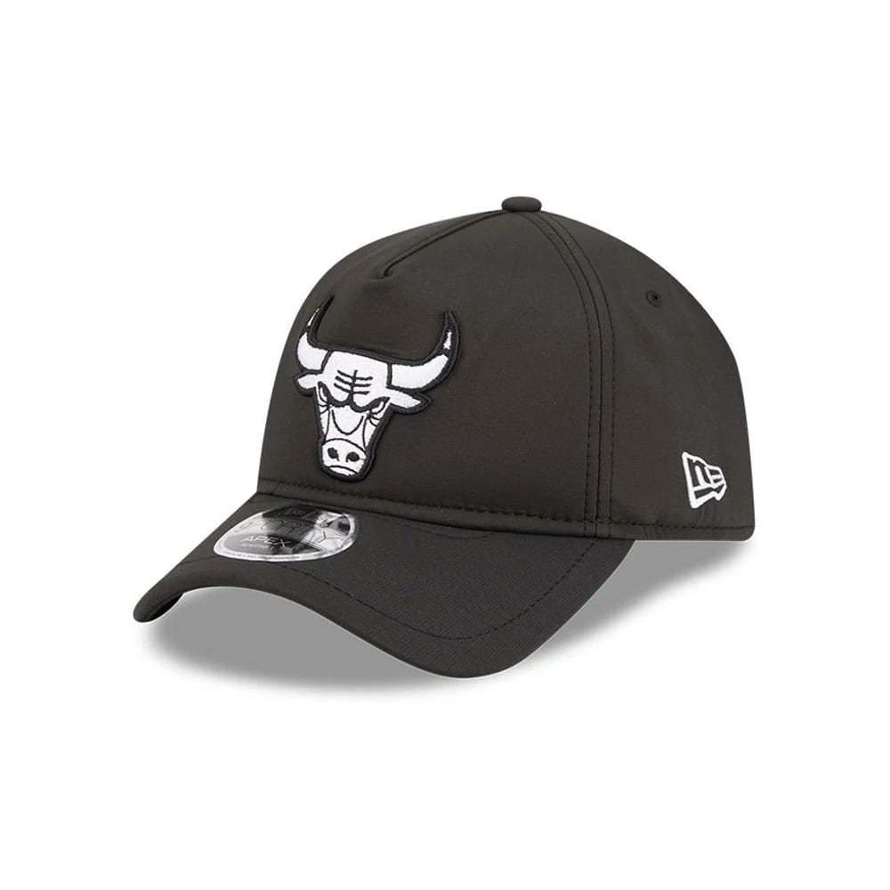 Chicago Bulls NBA Quickstrike Black 9FORTY Apex Adjustable Cap-zelvios
