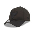 Chicago Bulls NBA Quickstrike Black 9FORTY Apex Adjustable Cap-zelvios