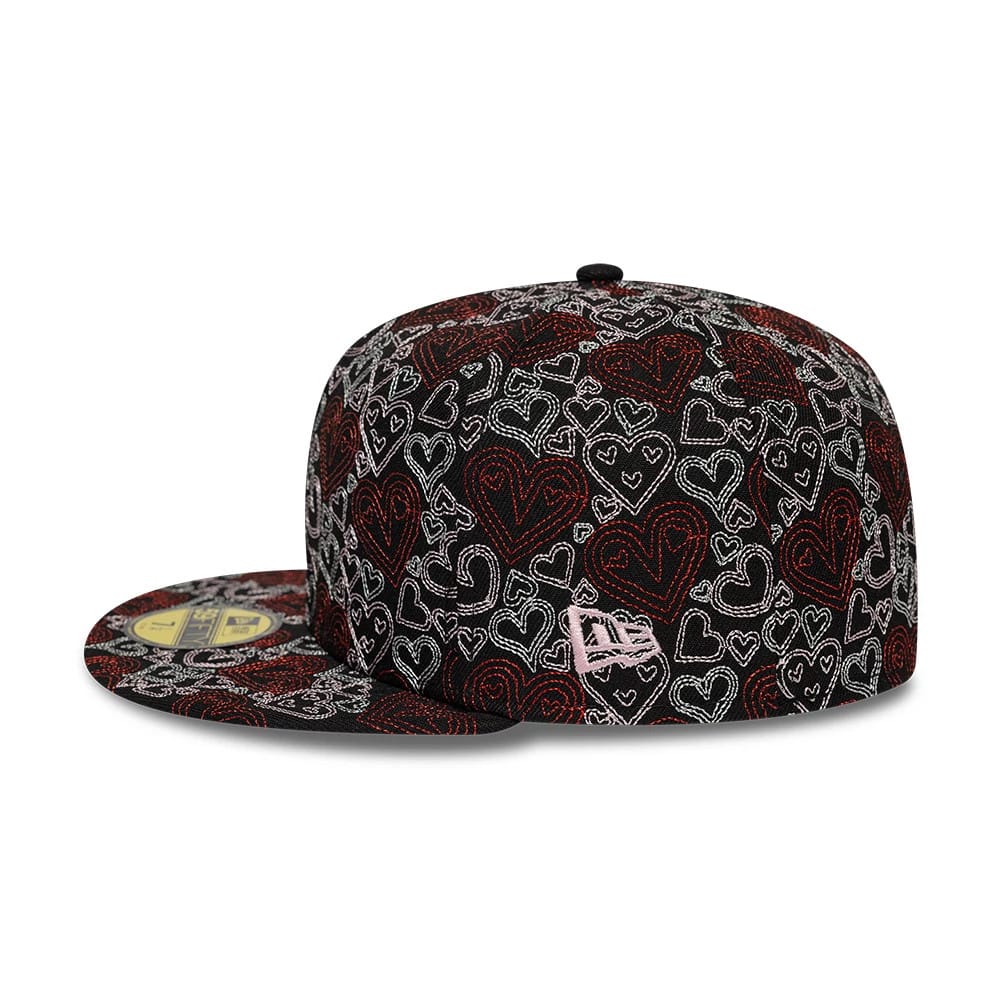 New Era All Over Hearts Black 59FIFTY Fitted Cap-zelvios