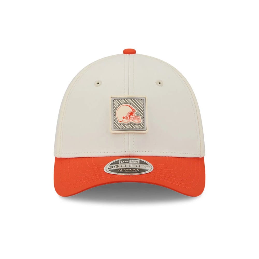 Cleveland Browns NFL Training 2026 White 39THIRTY M-Crown Stretch Fit Cap-kentox
