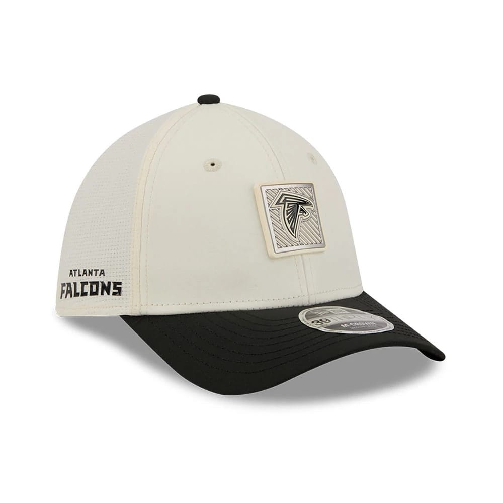 Atlanta Falcons NFL Training 2026 White 39THIRTY M-Crown Stretch Fit Cap-zelvios